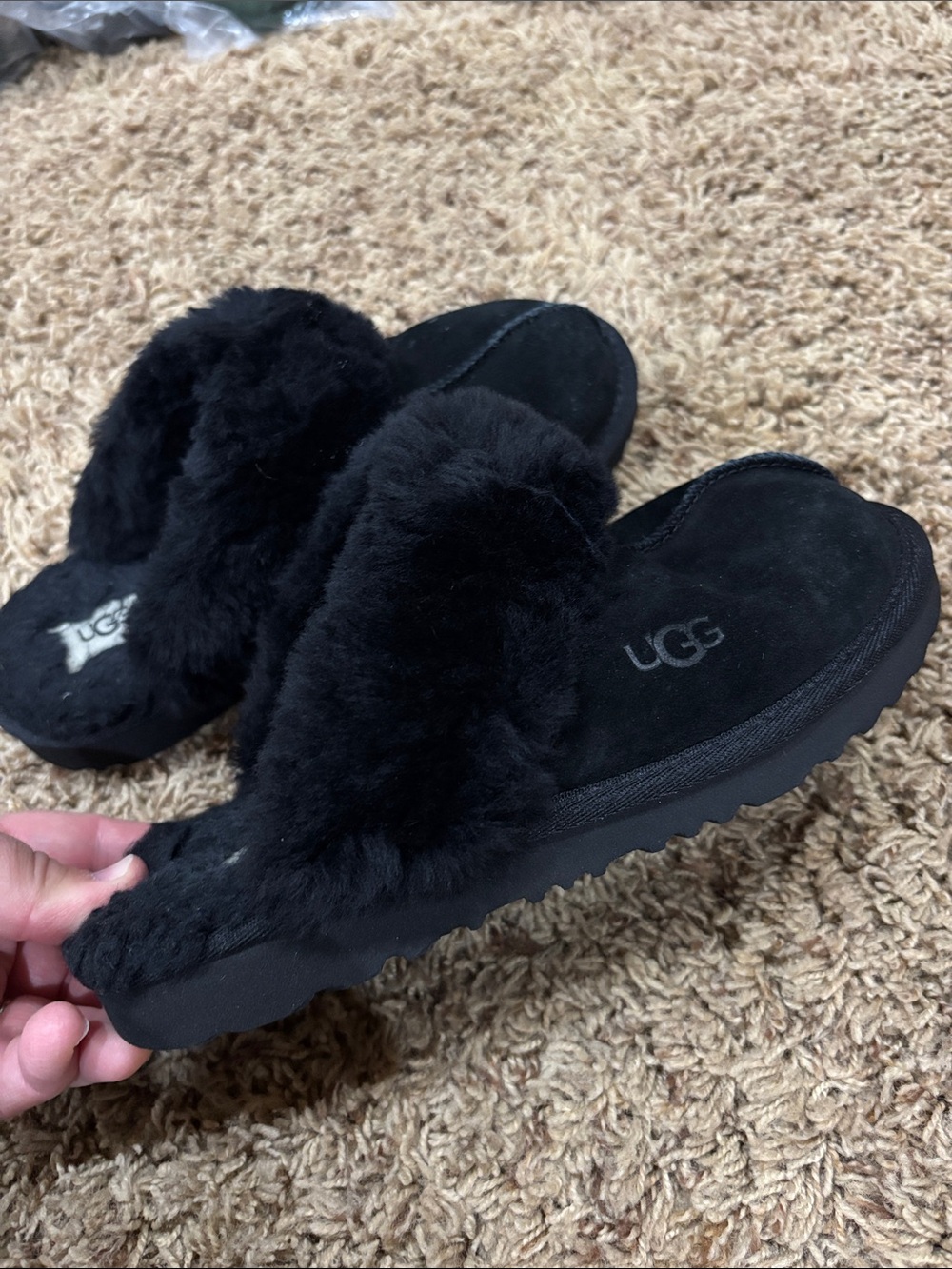 UGG Slippers size 4 Youth